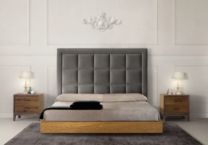  Letto matrimoniale, lusso e comfort per un riposo ideale, made in Italy.